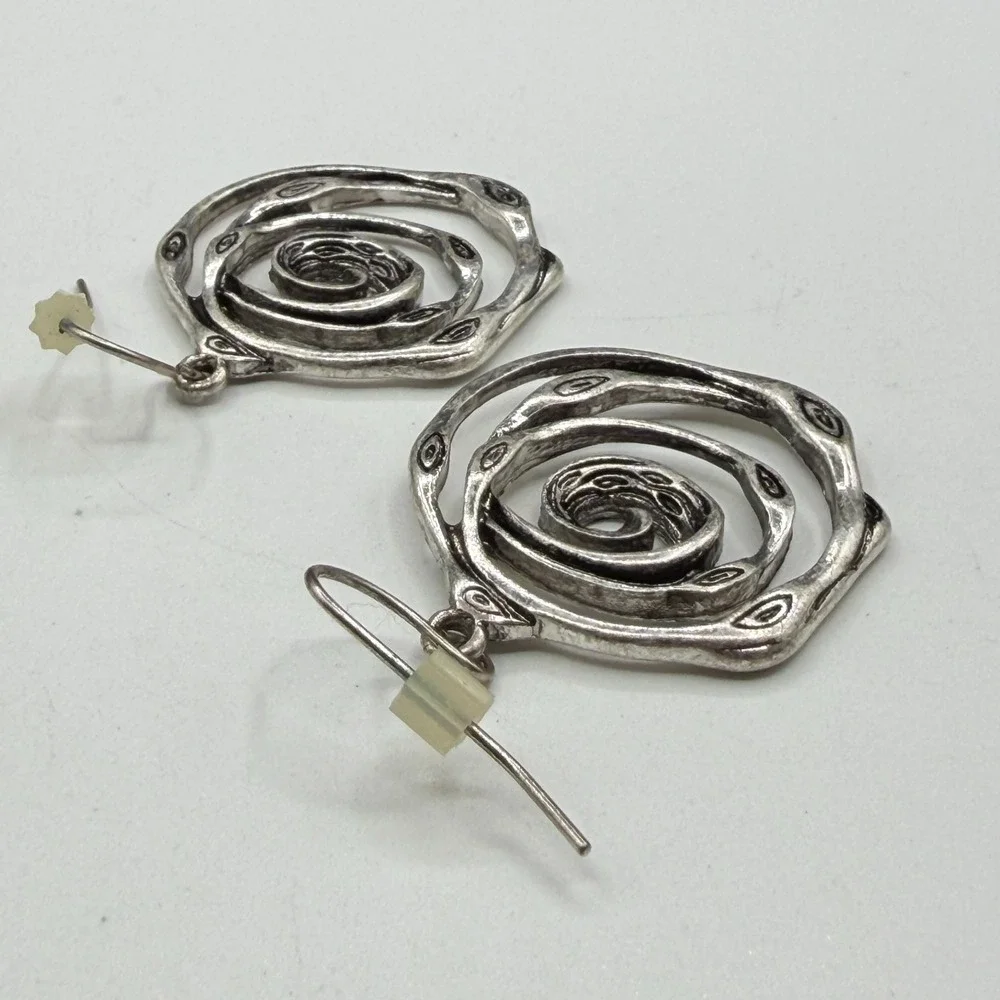 Silver Tone Spiral Coil Drop Earrings Abstract Eye Swirl Dangle Boho PiercedSilv